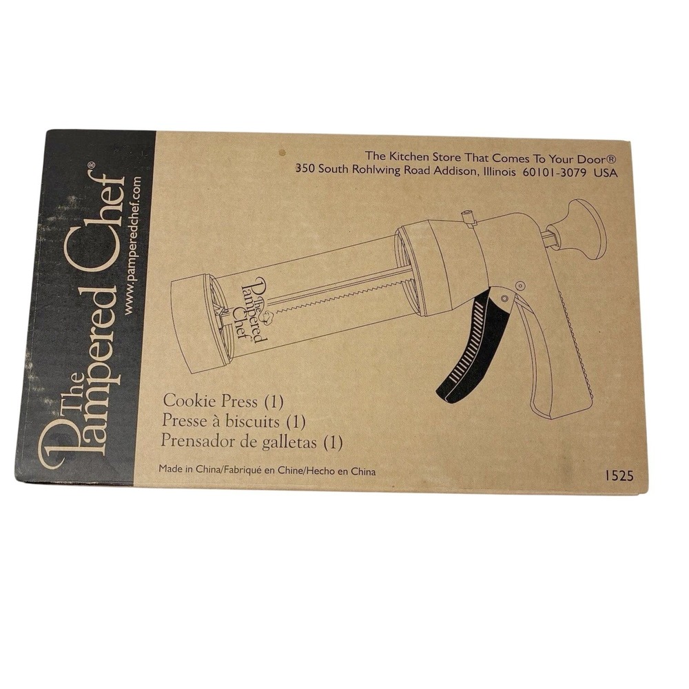 Pampered Chef Cookie Press 1525 with 16 Disks and Original Box